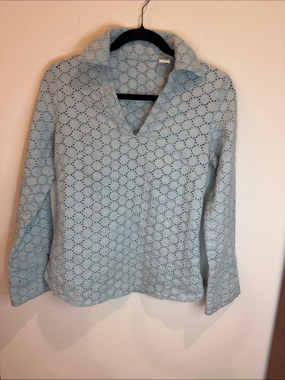 100% Linen Light Blue Eyelet Collared Long-Sleeve Top, S